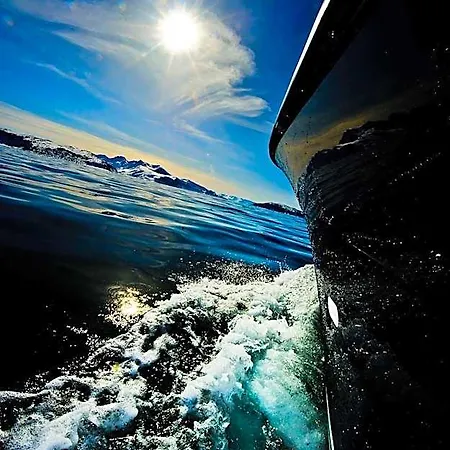 Lyngen Experience Hotel 4*