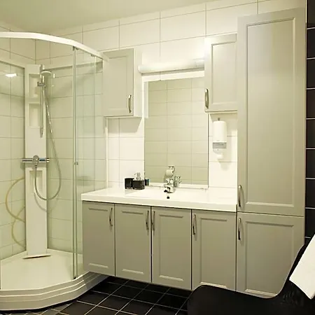 Hotel Lyngen Experience 4*